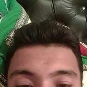  ,  Azizbek, 32