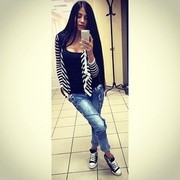  ,   Be mine, 32 ,  