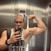  ,   Maks, 33 ,   ,   