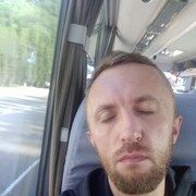  ,   Andrey, 32 ,   ,   