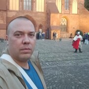  ,   Ken, 39 ,   ,   , 