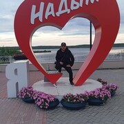  ,  Baxtiyor, 28