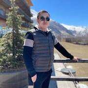  ,   Arman, 33 ,   ,   