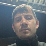  ,   Sergei, 32 ,   c , 