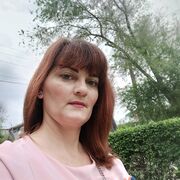  ,   Amina, 42 ,   c 