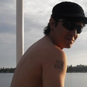  ,   Erik, 49 ,   ,   , c , 