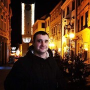  ,  Vanyxa, 28