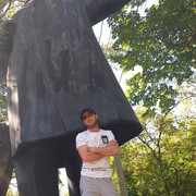  ,   Nikolaj, 36 ,   