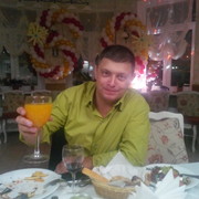  ,   Oleg, 47 ,   