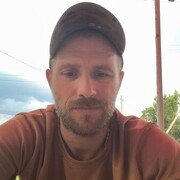  ,  Dany, 39