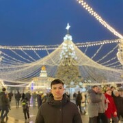  ,   Fong, 28 ,   ,   , c 