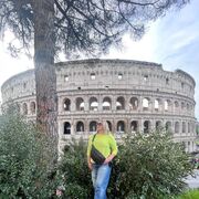  ,  Tetiana, 42