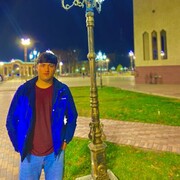 ,  Mustafo, 24