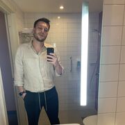  ,   Antony, 37 ,   ,   