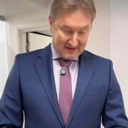  ,  Dr Gabriel, 59