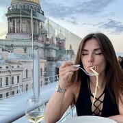  ,   Katrin, 31 ,  