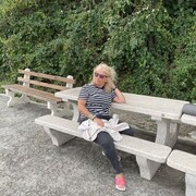  Praha,   Irina, 63 ,   c 