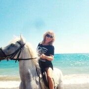  ,   Milana, 51 ,   ,   