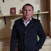  ,   Viktor, 43 ,   ,   