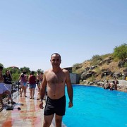  ,   Hovo, 41 ,   