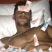  ,  Artem, 39