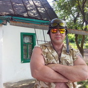 ,   Goliaf, 51 ,  