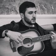  ,  Jony, 28