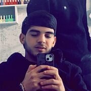  ,   Tom, 22 ,   ,   