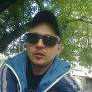  ,   Denis, 33 ,   ,   , c 