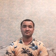  ,   Ali, 32 ,   ,   