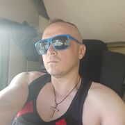  ,  Evgeniy, 40