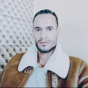  ,  Riahi, 34