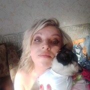  ,  Eena, 40
