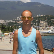  ,   Kolja, 42 ,   