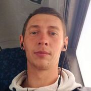  ,   Viktor, 35 ,   ,   