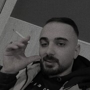  ,  Umut, 25
