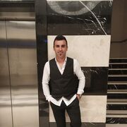  ,   Marty, 32 ,   ,   