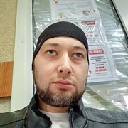  ,  Zaur, 39