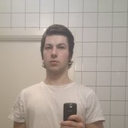  Djursholm,  Karolis, 32