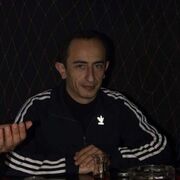  ,  Kenan, 43