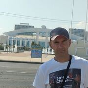  ,   Aleksei, 42 ,   c 