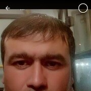  ,  Anvarjon, 42
