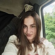  , 