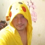 ,   Denis, 32 ,   ,   