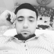  ,  Farxod, 35