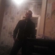  ,  LEON  KING, 35