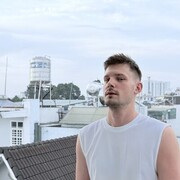  ,  Devin Brooks, 29