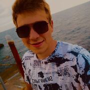  ,  Rafael, 23