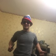  ,  Andreas, 32