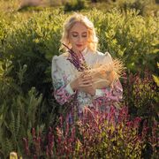  ,   Anna, 36 ,   c 